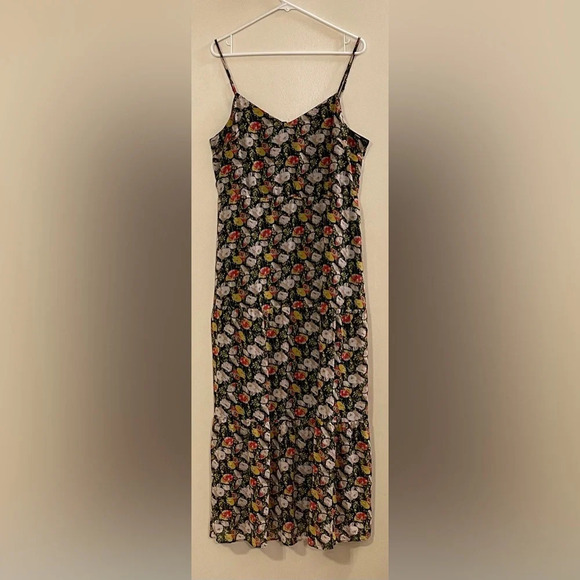 J. CREW MERCANTILE Tiered Maxi Dress in Sweet Pea Floral - Picture 6 of 10